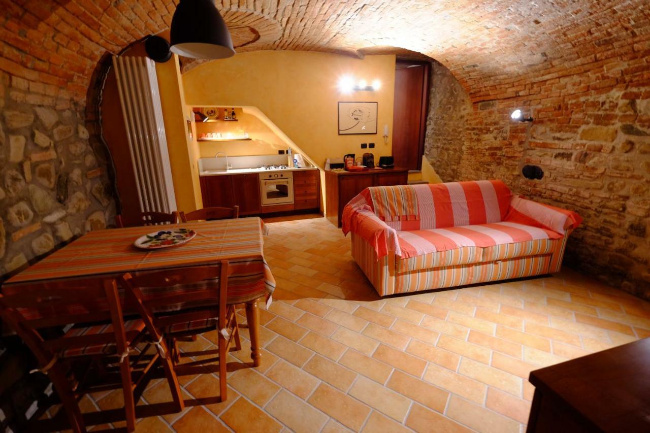 B&B La Corte Suites Salice Terme Exterior foto
